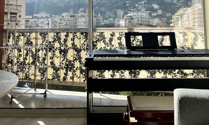 Le Ray Apartment | Appartement Lumineux et Entièrement Rénové Avec Balcon à 5 min à Pied du Tram