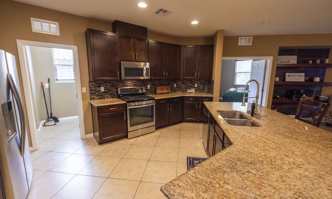 Enterprise House | Aloha Las Vegas! Enchanting blend of Aloha spirit meeting Las Vegas magic!