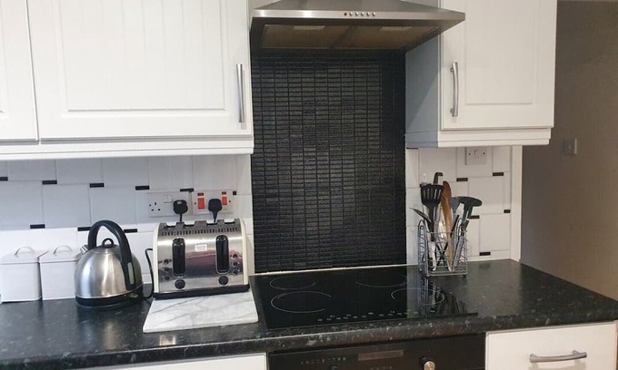 Shipton Cottage | Yorkshire Quirky Cottage set in a safe space garden.