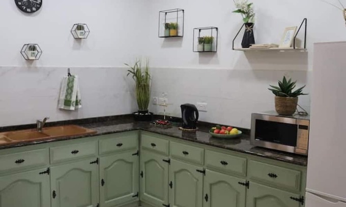 Safi Apartment | Cozy Stay Mins away from Airport