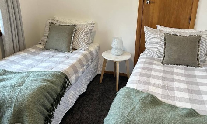Lawrence House | Unwind on Whitehaven