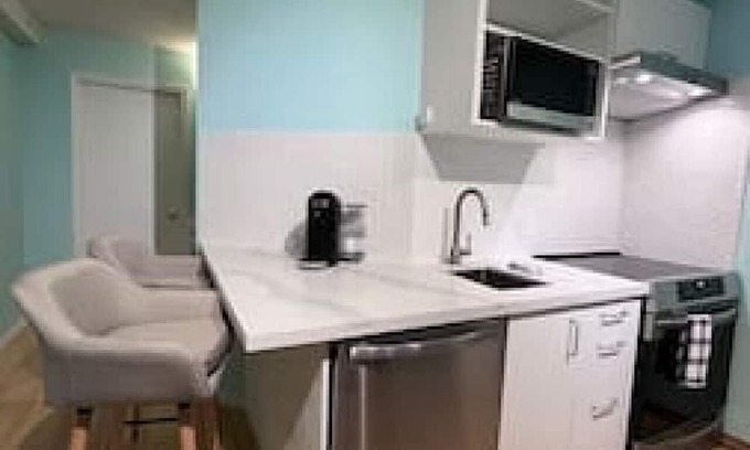 Whistler Creekside Cabin | WHI-MPL113 Whistler Creekside Gem: 1BR