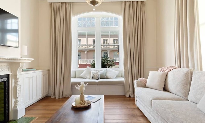 Launceston CBD Cottage | Elizabeth Elegance A Dreamy Federation Cottage