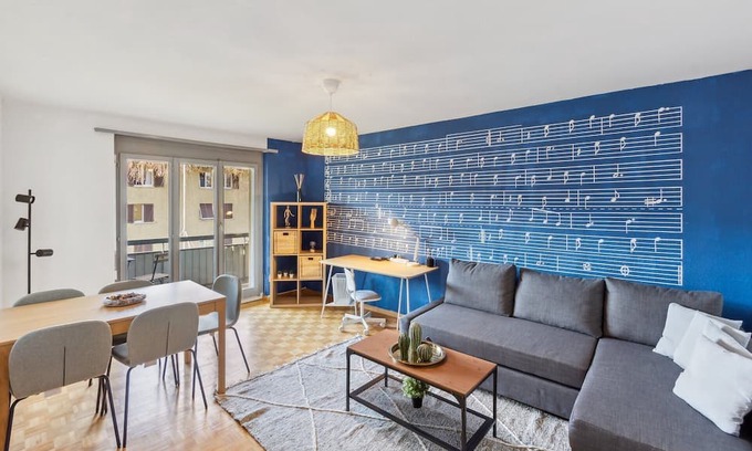 Center Apartment | Desirable Apartments 27` to Zurich center