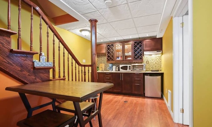 Paradise Apartment | Calm From Away- Cozy Studio Apt