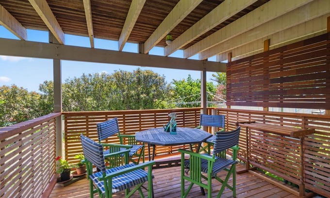 Safety Beach Apartment | This property has everything to make your holiday as easy as possible, a well-equipped kitchen, 2 si