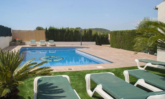 Calafell Villa | Quiet Costa Dorada countryside just 6 km to beach!