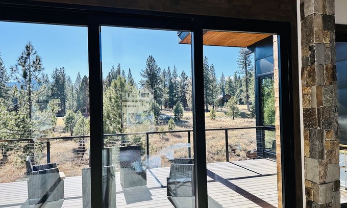 Truckee House | Tahoe’s Schaffer’s Mill property for ski trips, summer or family fun.