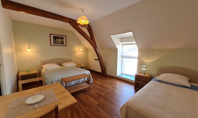 Cravant Bed & Breakfast | Guestroom Cravant, studio flat, 2 persons