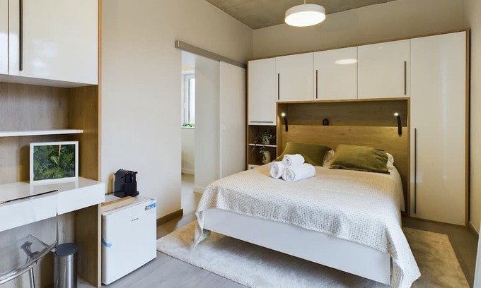 Bonnevoie Condo | Residence Imma, Chic Coliving Spaces