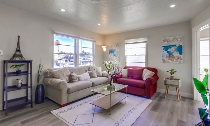 Otay House | Charming 3-Bedroom Home: Spacious Yard, Free 3-Car Parking & 30-Day Minimum Stay