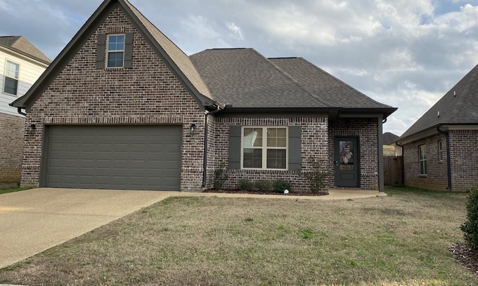 Starkville House | MSSTATE Gameday house, just 2 miles from the university!