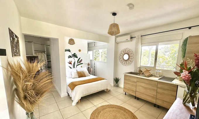Dampierre Apartment | Lodge Solehya Avec Bain à Remous Privé