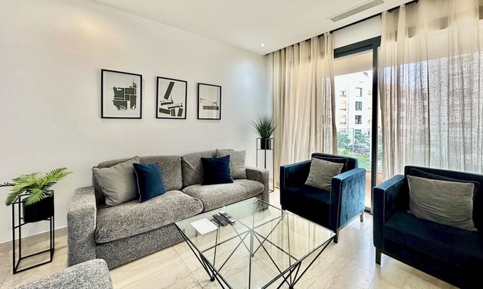 Sidi Daoud Apartment | C9 Rd Malaga beautiful 2 bd with balcony