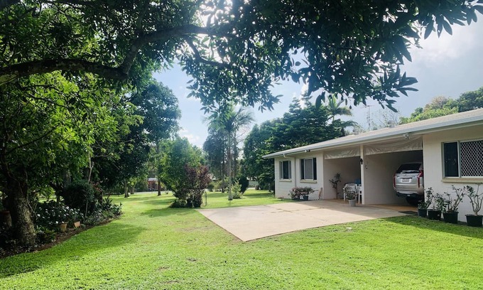 Atherton Apartment | A Piece of Paradise - A private self contained 2 bedroom unit close to Atherton