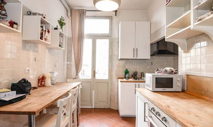 Ferrara Apartment | Appartamento Elegante nel Cuore di Ferrara: Stile e Comfort nel Centro Storico