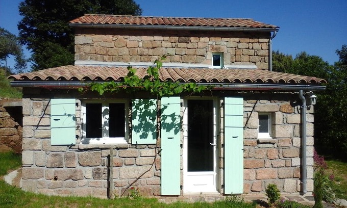 Chambonas House | Homerez - House 4 km away from the beach for 9 ppl. with shared pool and terrace