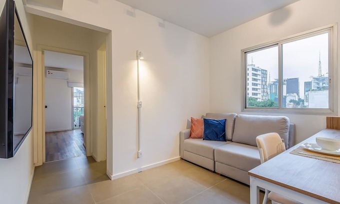 Consolacao House | Apto na R. Augusta com Ótima Localização