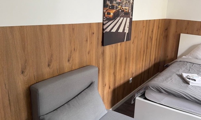 Neustadt-Sued Apartment | Comfortable city apartment in Cologne's Südstadt district, close to the Rhine and restaurants