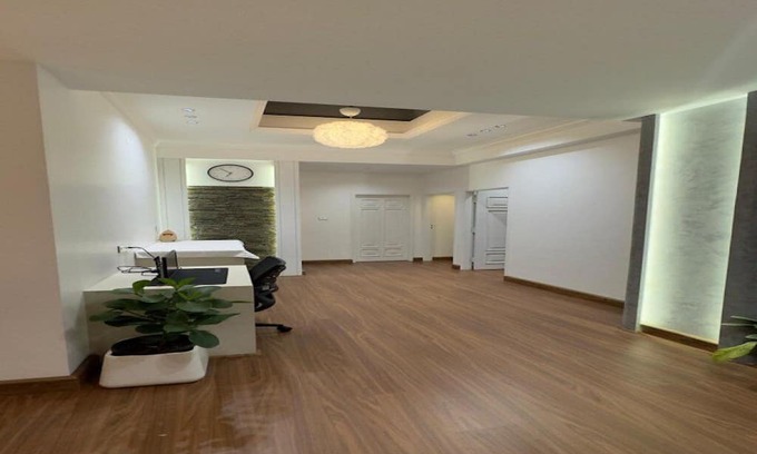 Pulikeshi Nagar Apartment | 3BHK Luxurious apartment, Open balcony, Workspace and Majlis.