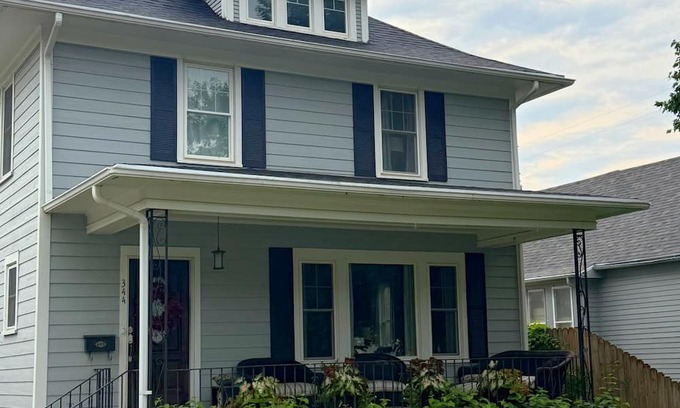 Fremont House | Historic 3-bedroom house, Walking distance to downtown Fremont, Host Friendly