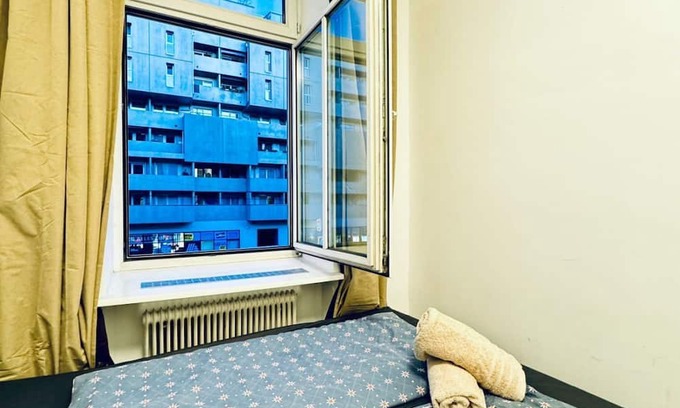 Floridsdorf Apartment | Cozy Private Room | Shared Flat Near FAC Platz
