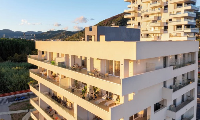 Magazzeno Apartment | Luxury Penthouse Seaview Terrace 4 beds 4 private baths - Marina d'Arechi