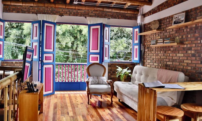 Luna Park Apartment | Colonial style apartment, quiet and cozy in central area of Circassia