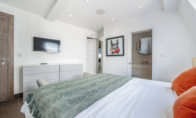 London City Centre Apartment | Durham house