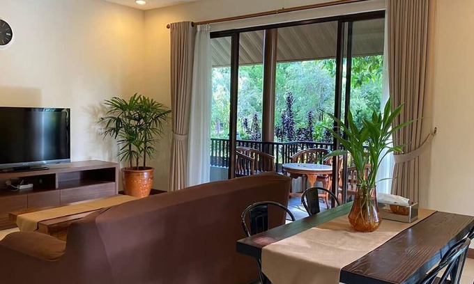 Ciawi Villa | Luxurious Modern Villa at Vimala Hills