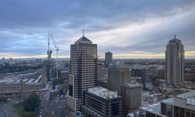 Peakhurst Apartment | Modern 2BR Gem in Sydney CBD