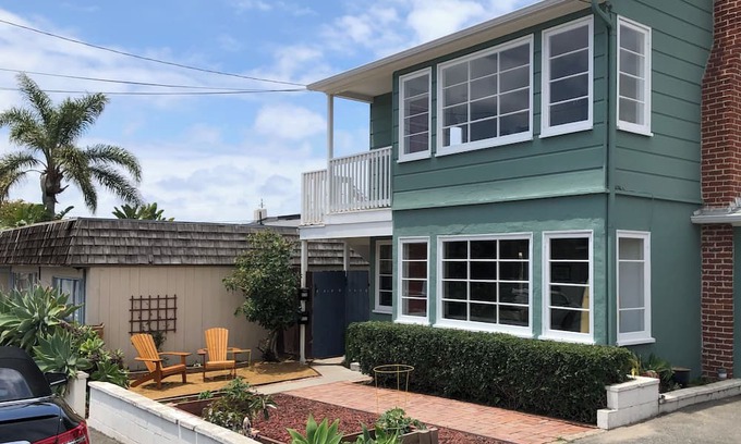 Laguna Beach Apartment | 1 bedroom apartment, views, private deck, beach-close, unit is entire 2nd floor.