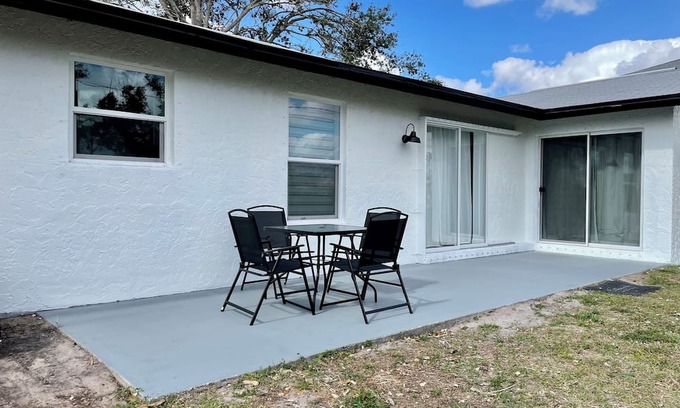 Harbour Heights House | Charming 2/2 house in Punta Gorda near Peace River