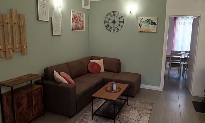 Altavalle Apartment | Pet friendly vacation apartment with private garden