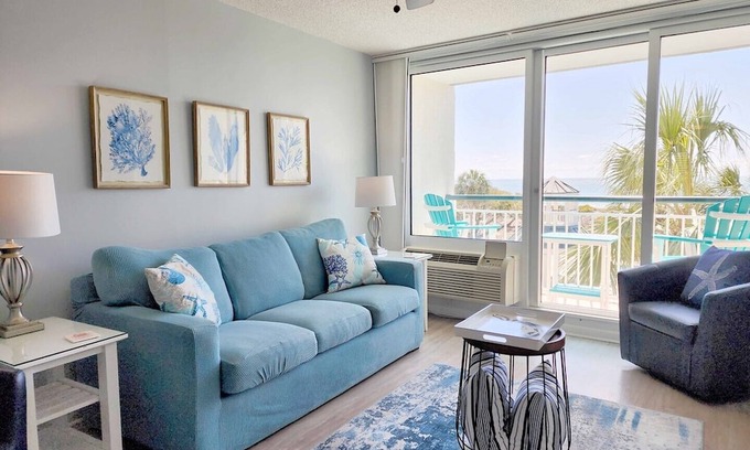 Litchfield by the Sea Condo | Bridgewater 414 - Oceanfront w/Lazy River! Nicely Furnished, 1 Bedroom, 1 Bath