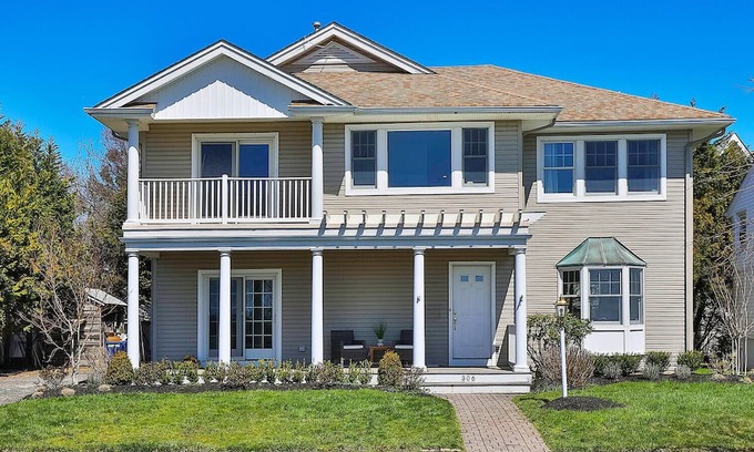 Spring Lake House | Water Views Spacious 5-bedroom house in charming Spring Lake.