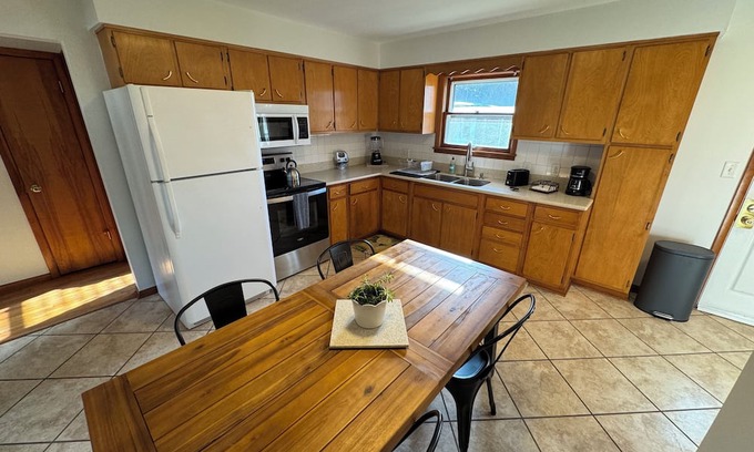 Urbana House | Charming Nook in Urbana