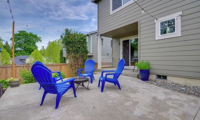 Sedro-Woolley House | Walk to Trails & Golf: Sedro-Woolley Retreat!