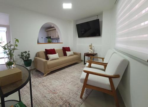 Villa Hermosa Apartment | Apartamento en Medellín