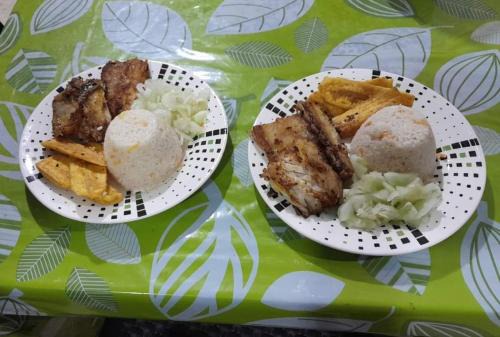 Juanchaco Hotel | Hospedaje Nisi