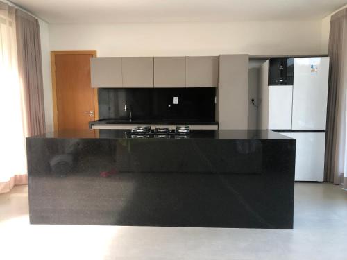 Itacimirim House | Casa de quatro suítes em ITACIMIRIM