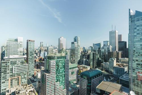Fort York Hotel | The Heart of Downtown