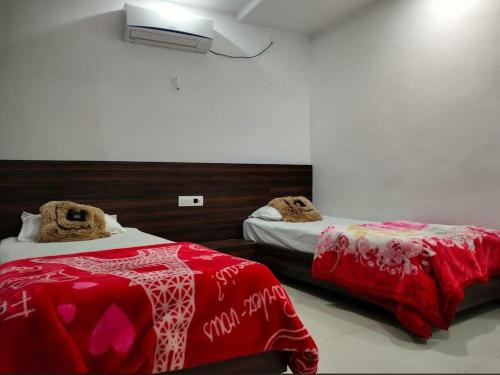 Kedarnath House | Hotel Anoop Nikytan